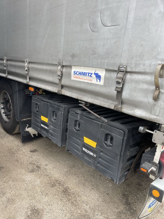 Напівпричіп Schmitz Cargobul