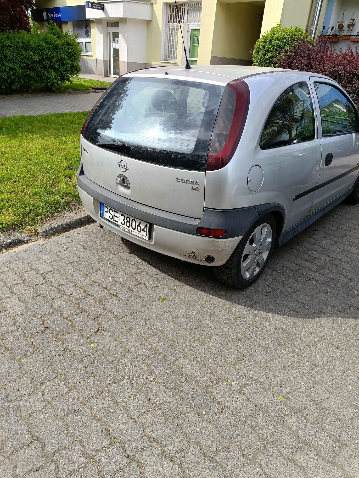 Sprzedam opel corsa 1.4 plus LPG