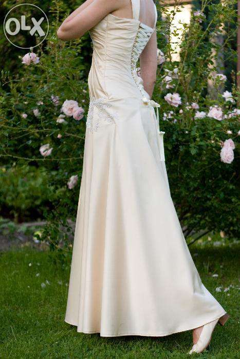Suknia ślubna - 36