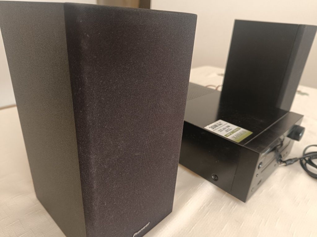 Pioneer X-HM10 MP3 / CD / USB 30w