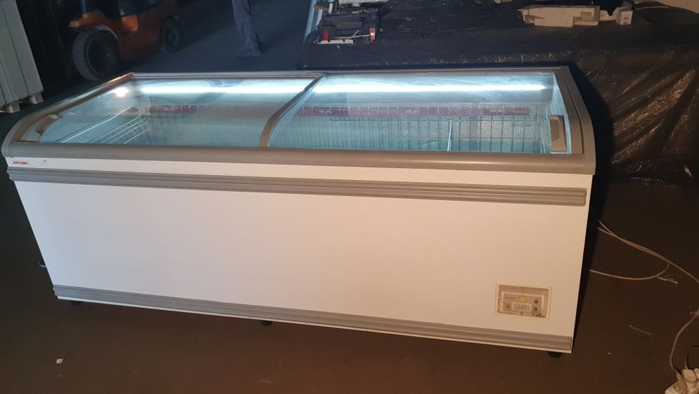 Морозилка, Морозильні камери, морозильні ларі, AHT Paris 210, 900л.