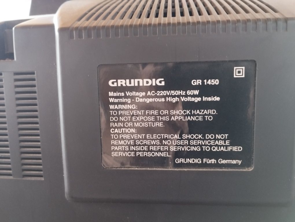Телевізор Grundig GR-1450