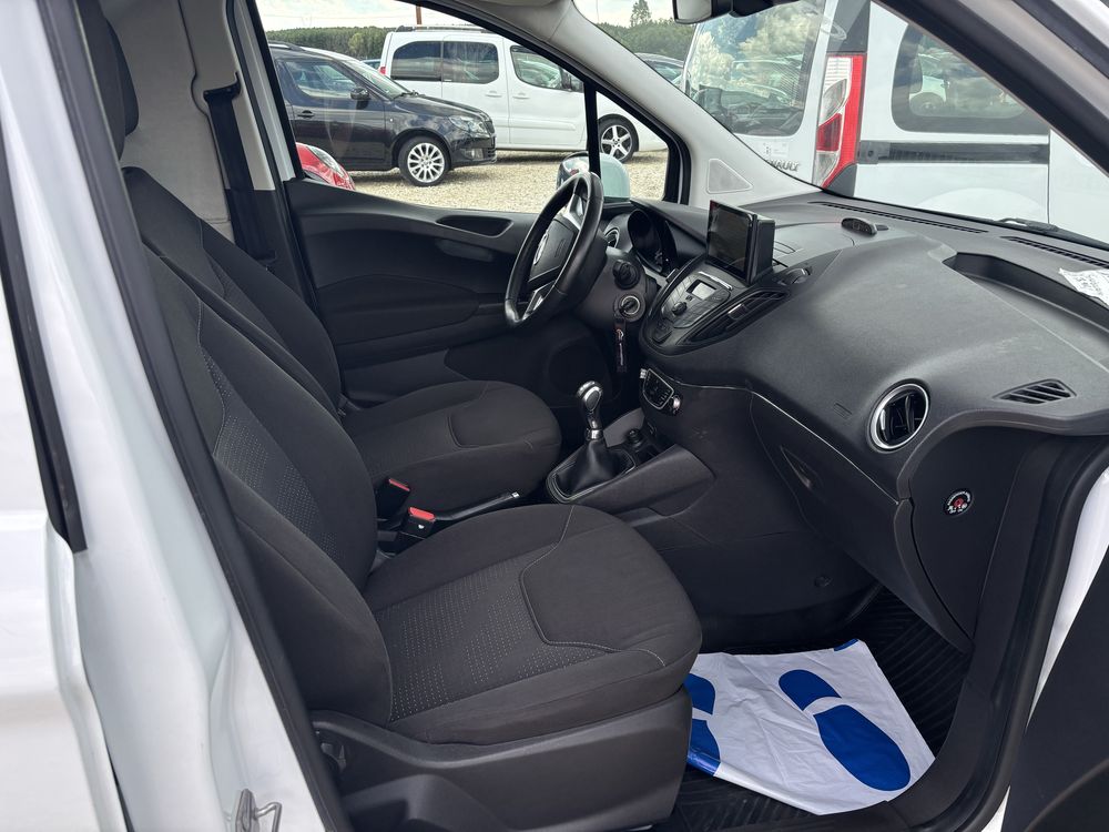 Ford Courier 1.5 TDCi 2019 – Ekonomiczny, Niezawodny, Gotowy do Pracy!