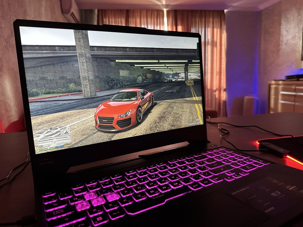 Игровой ноутбук Asus TuF Gaming полный комплект с девайсами!