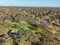 Herdade de 102 hectares com montado e Olival