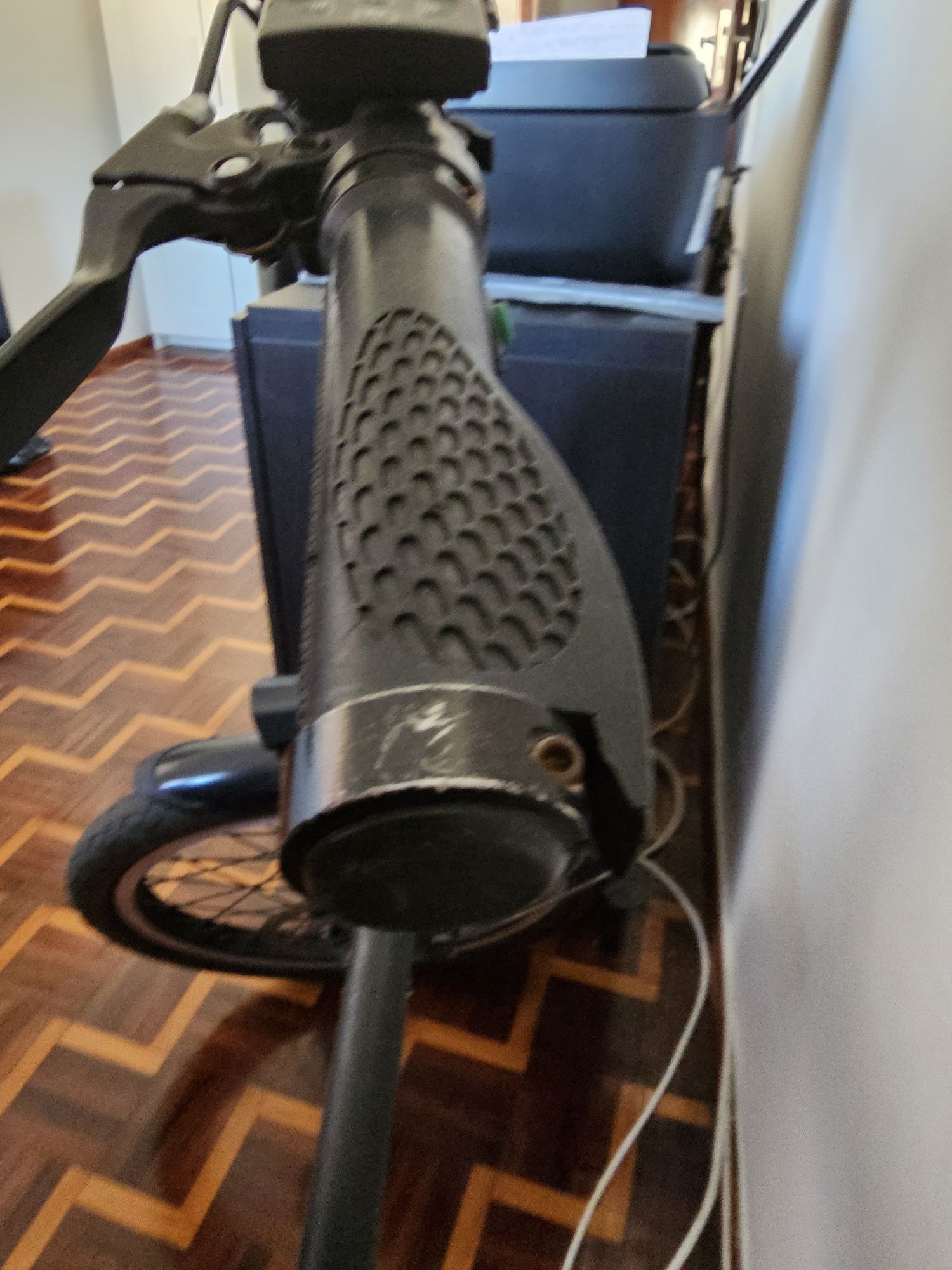 Bicicleta Elétrica Silver - Motion E25 (36V 250W) - 20\" Pneu