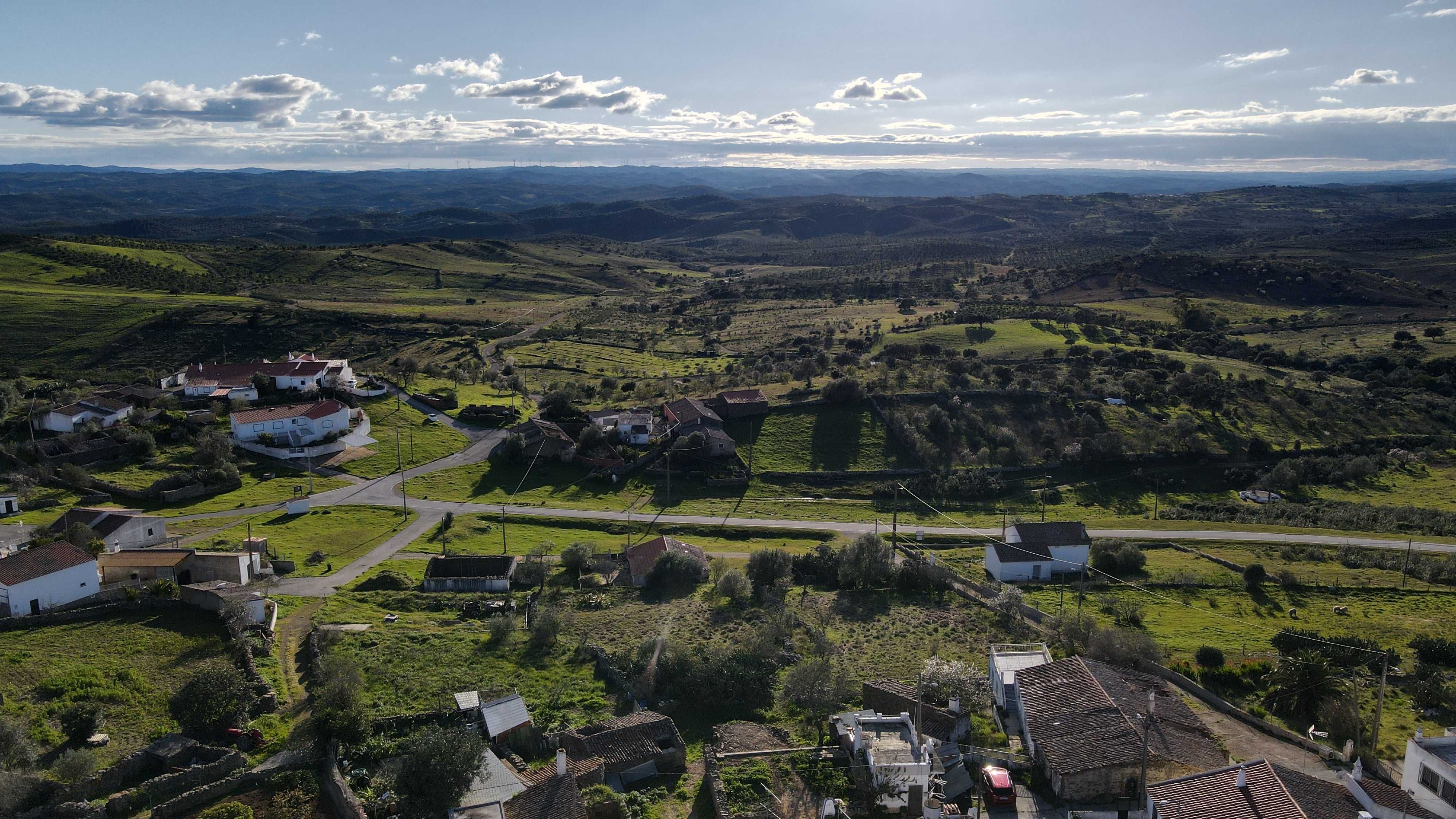 Terreno urbano c/ ruina, vista deslumbrante