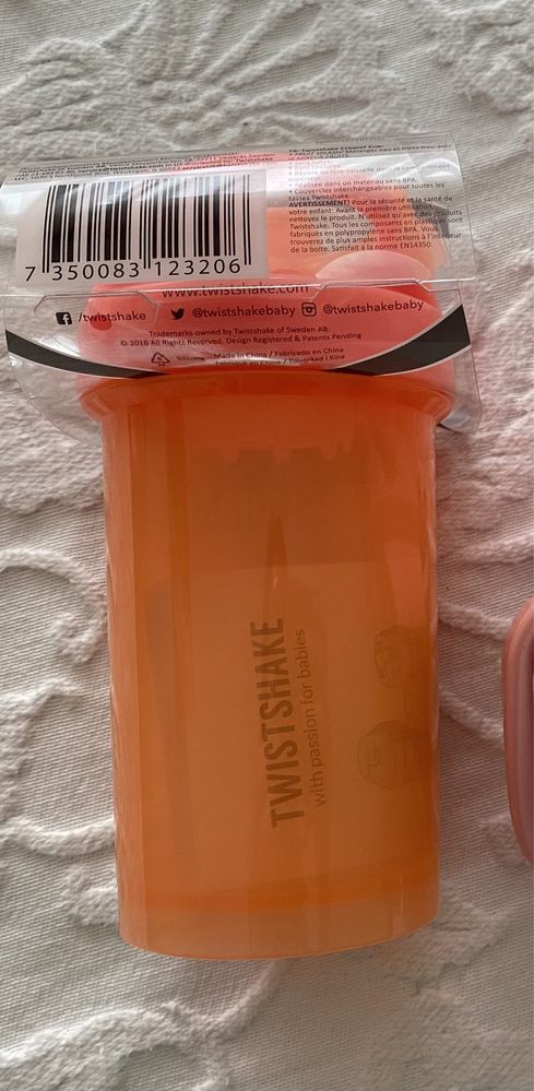 Copo aprendizagem Twistshake novo 8 meses 300 ml