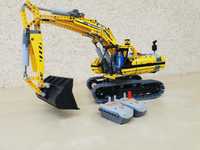Lego 8043 - Motorized Excavator