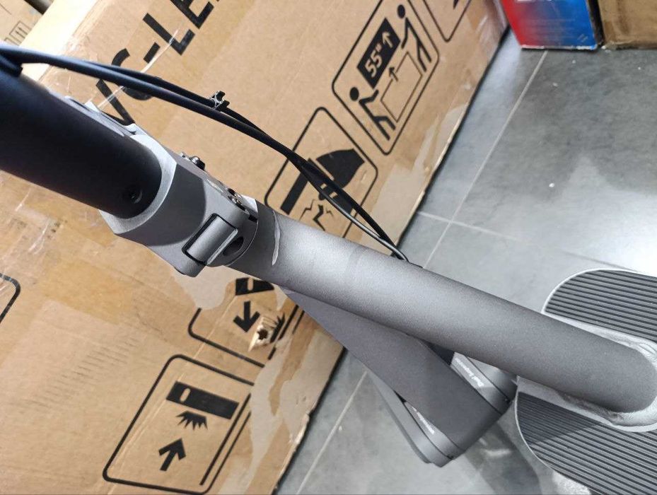 Електросамокат Xiaomi Electric Scooter 4 Ultra