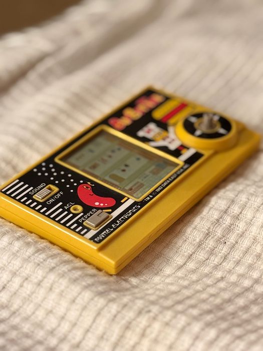 Consola portátil vintage BurgerTime 1982 – Mattel Electronics