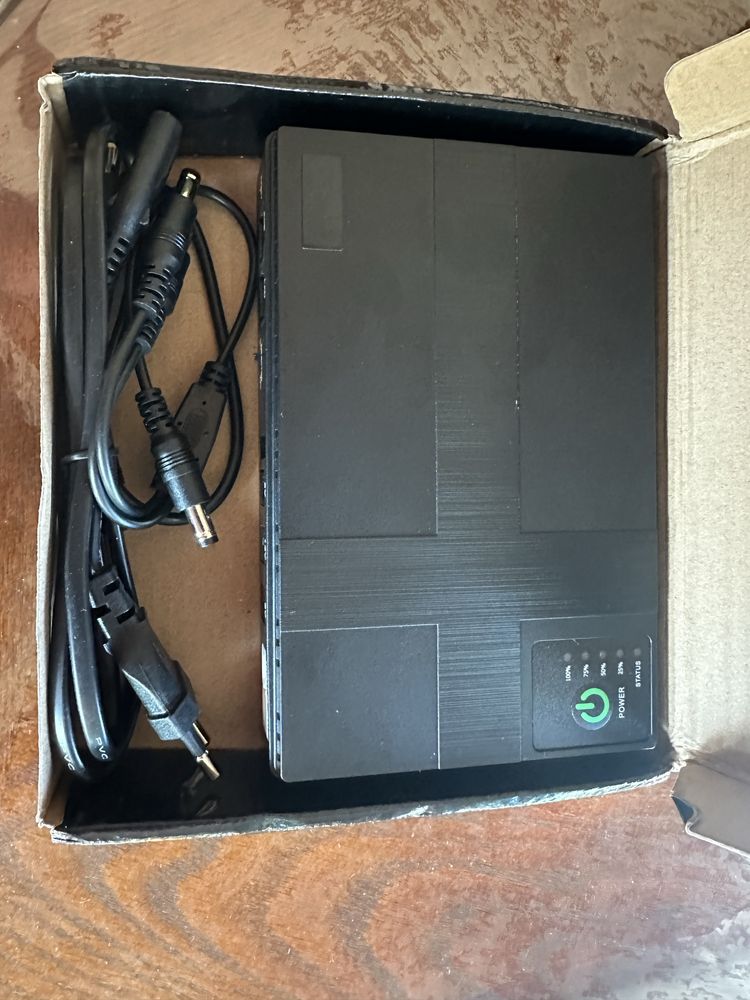 ДБЖ , УПС павербанк для роутера 10400mAh