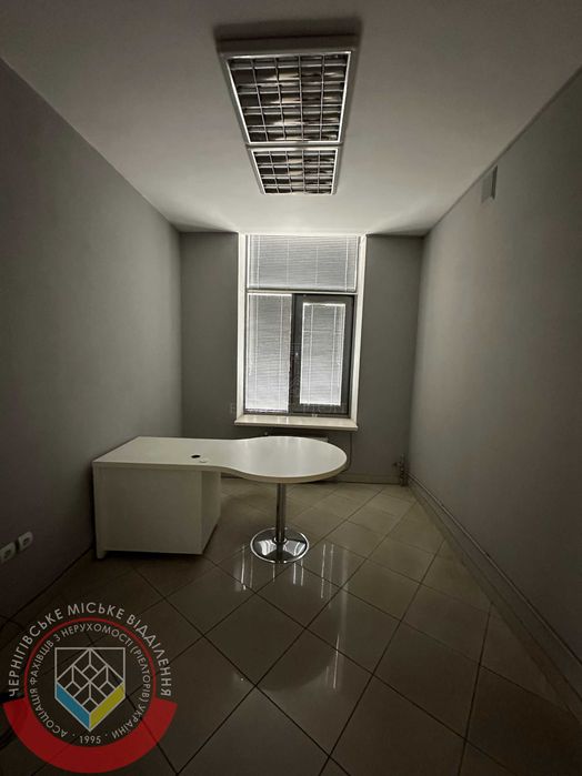 RLT I01 Оренда приміщення на перехресті Козацької та Інструментальної