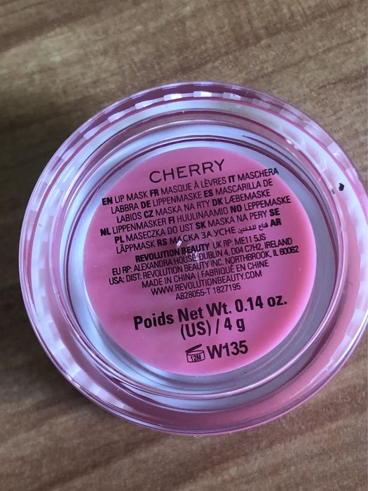 Revolution maska do ust Lip Mask  Makeup maseczka  Cherry 4 g nowa