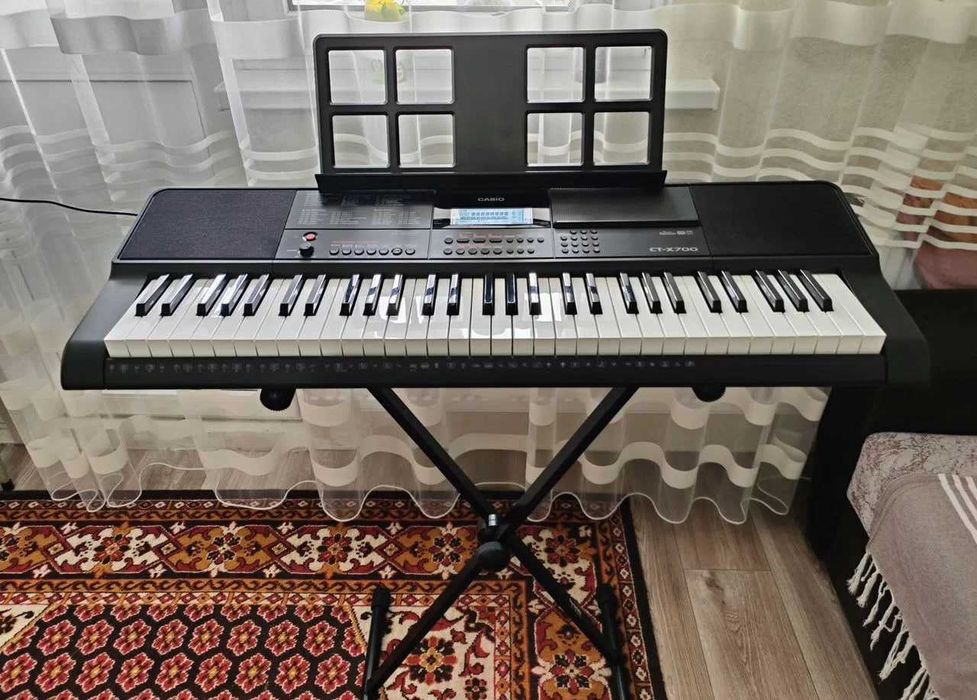 Синтезатор casio ct x700 со стойкой