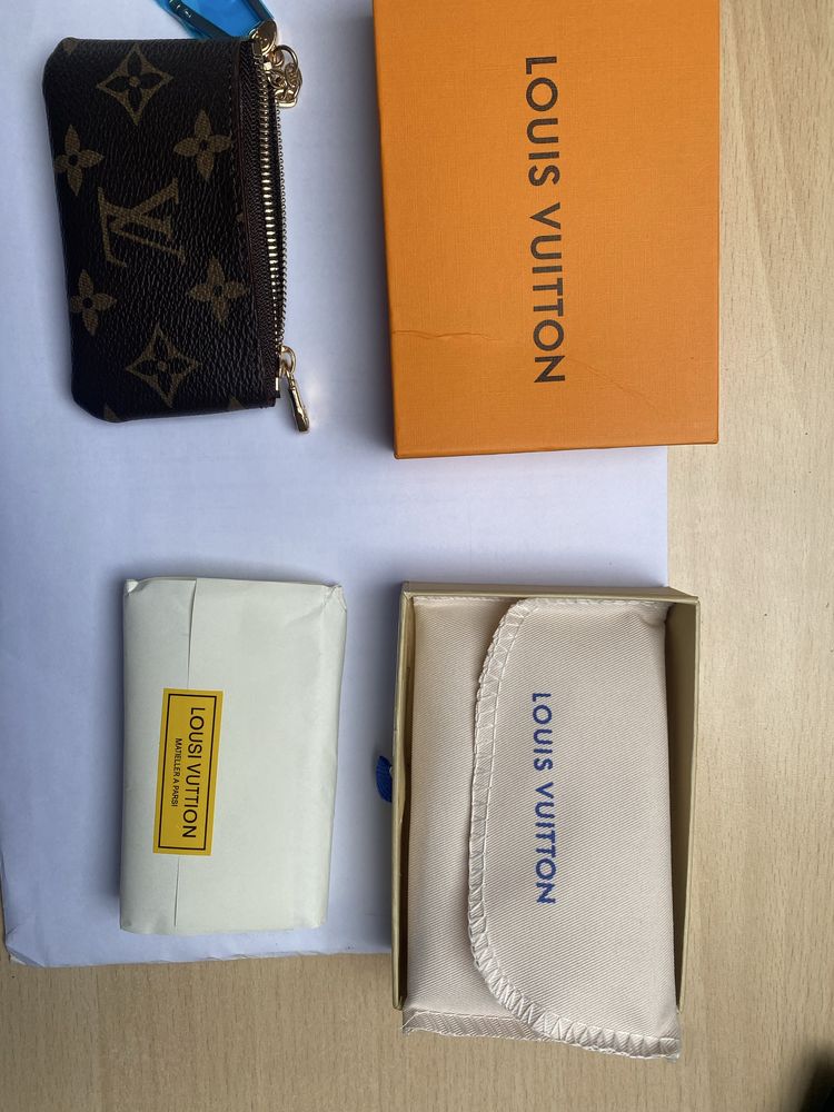 Louis Vuitton key pocket etui na klucze 5x10 cm