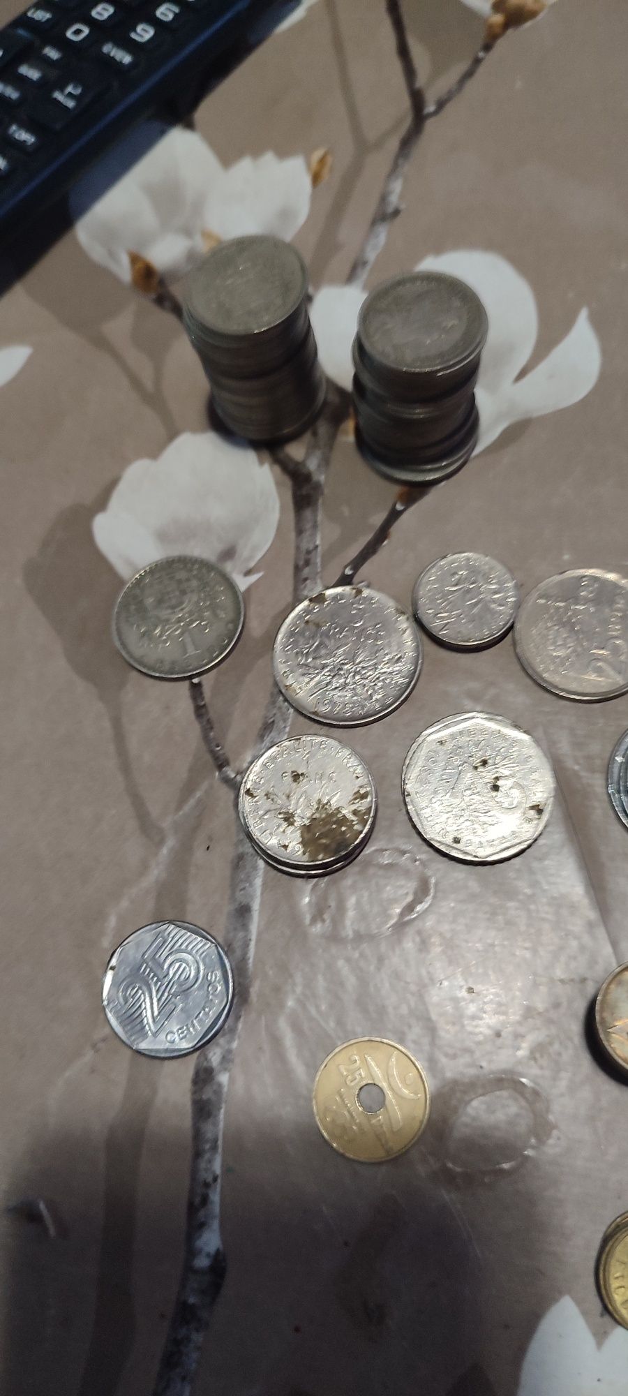Moedas antigas de vários países