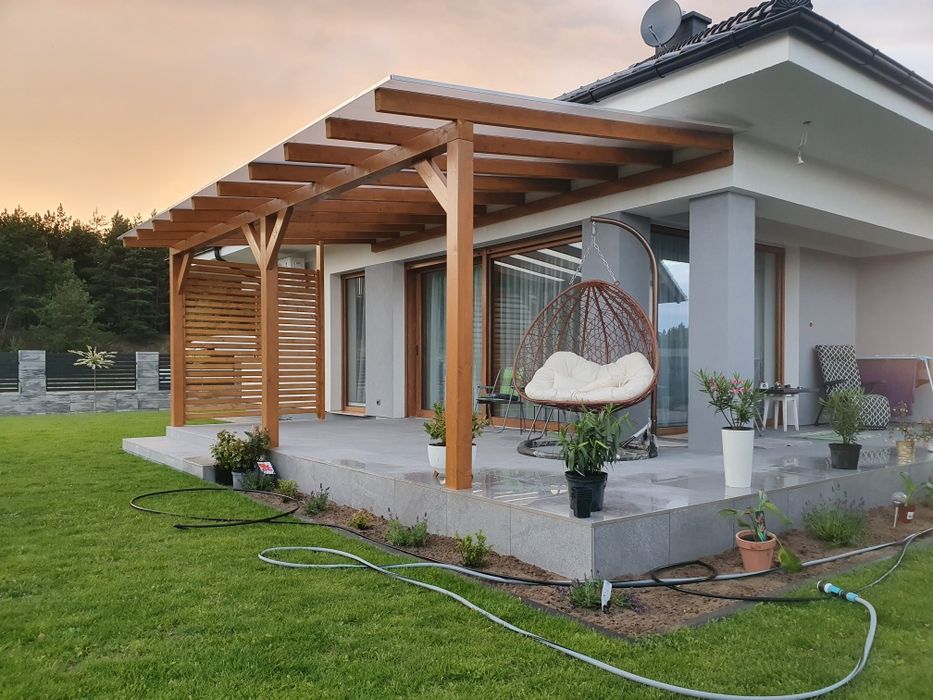 Zadaszenie tarasu,pergola tarasowa,dach,taras,poliweglan,KVH,BSH
