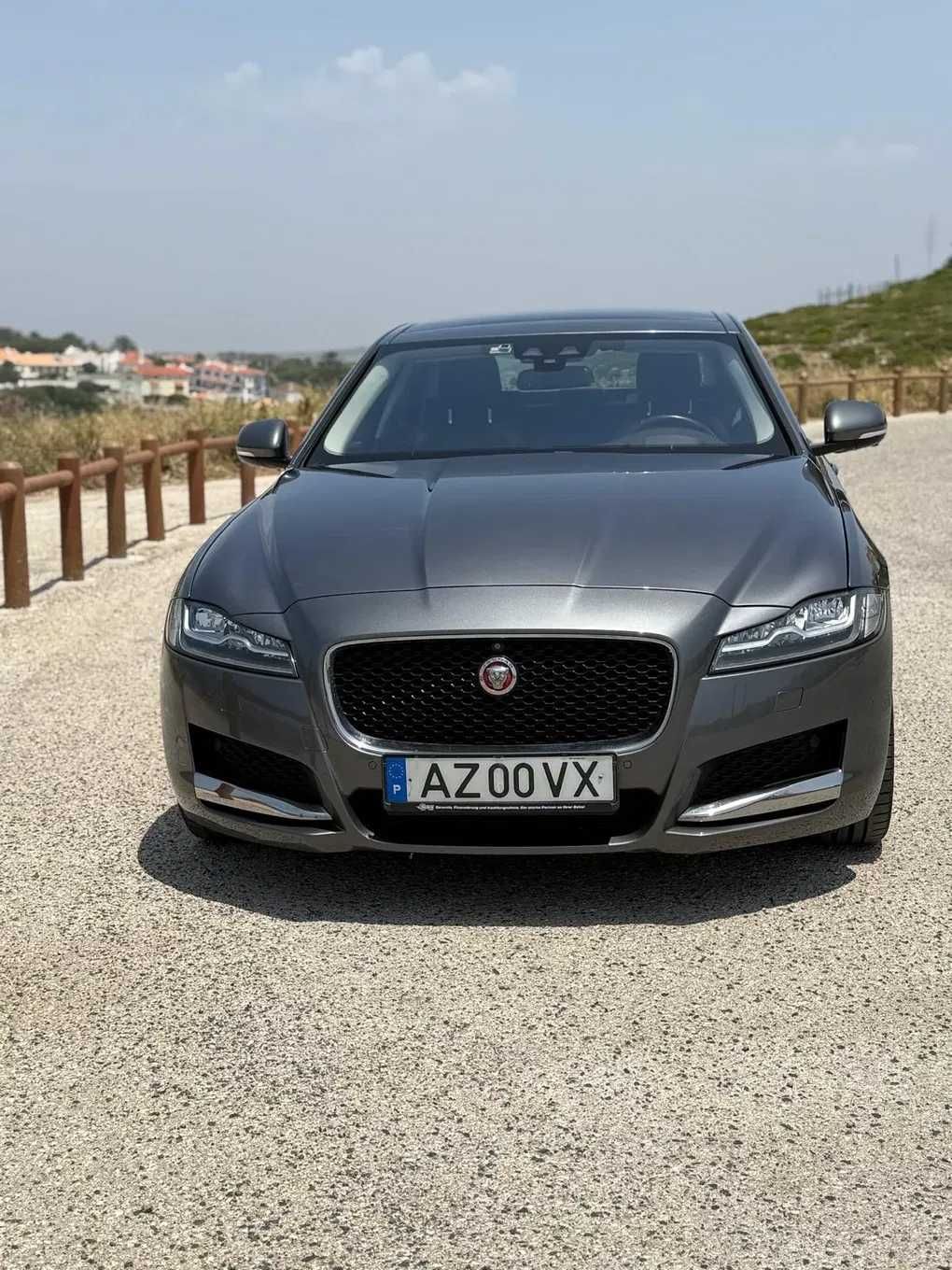 Jaguar XF 2.0D Portfolio Aut