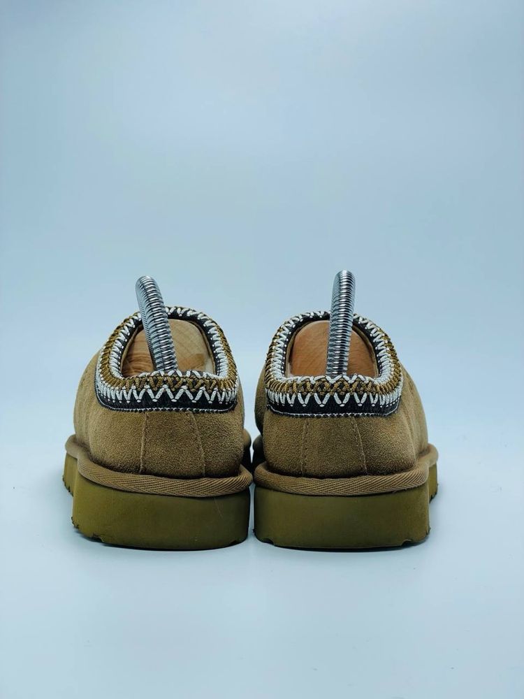 Kapcie UGG Tasman