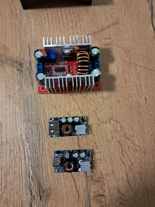 Вольтметр,дімер ,повишаючий DC