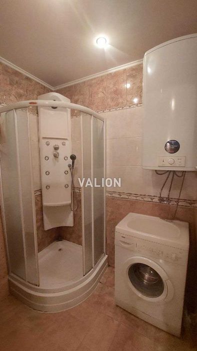 Продаж без% 4к квартири Богдана Хмельницького 62Б Шевченківський р-н