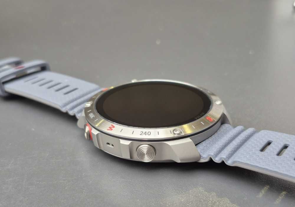 Smartwatch Zegarek Sportowy POLAR Grit X2 Pro srebrny