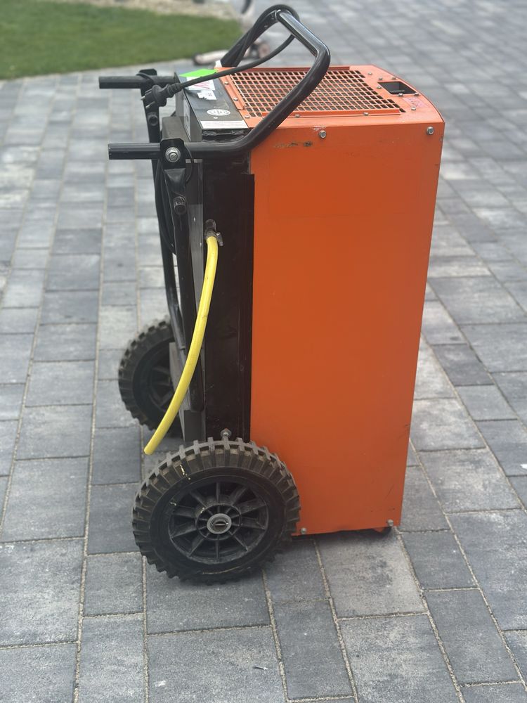 Osuszacz powietrza pochłaniacz wilgoci Trotec TTK 800AX