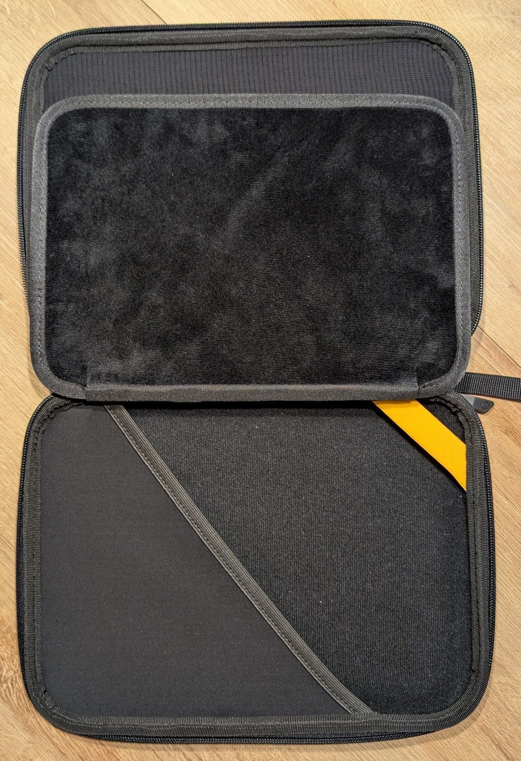Etui tomtoc - Aipad Pro 12.9 cala - jak nowe