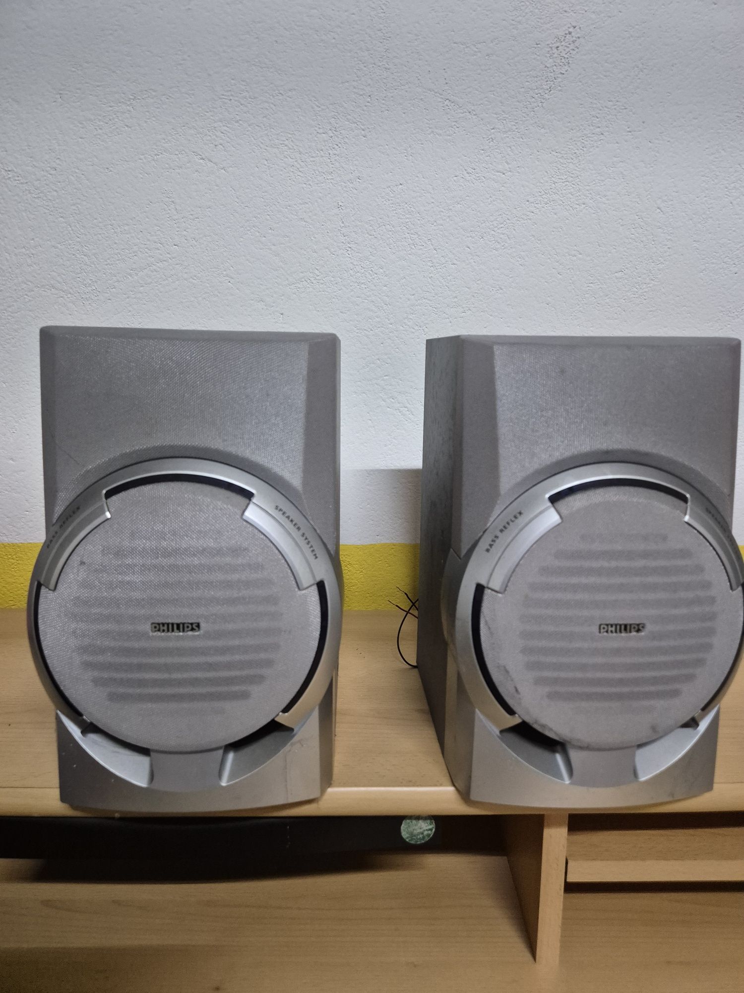 Colunas aparelhagem PHILIPS