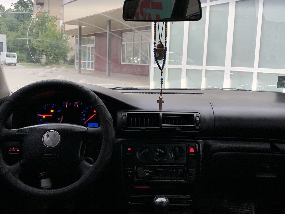 Volswagen passat B5 1.9 турбо дизель в хорошем состоянии
