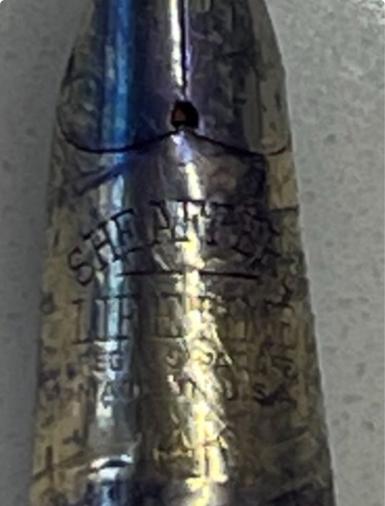 Conjunto SHEAFFER- Lapiseira + caneta tinta permanente