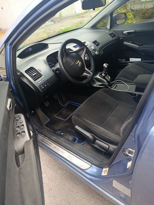 Хонда Цивік гарний стан сів поїхав