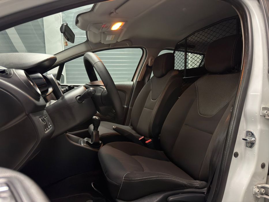 Renault Clio IV Comercial Ótimo estado