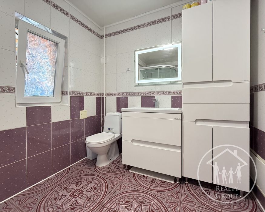 Продам будинок в ближньому центрі!Високий замок!Знесіння!