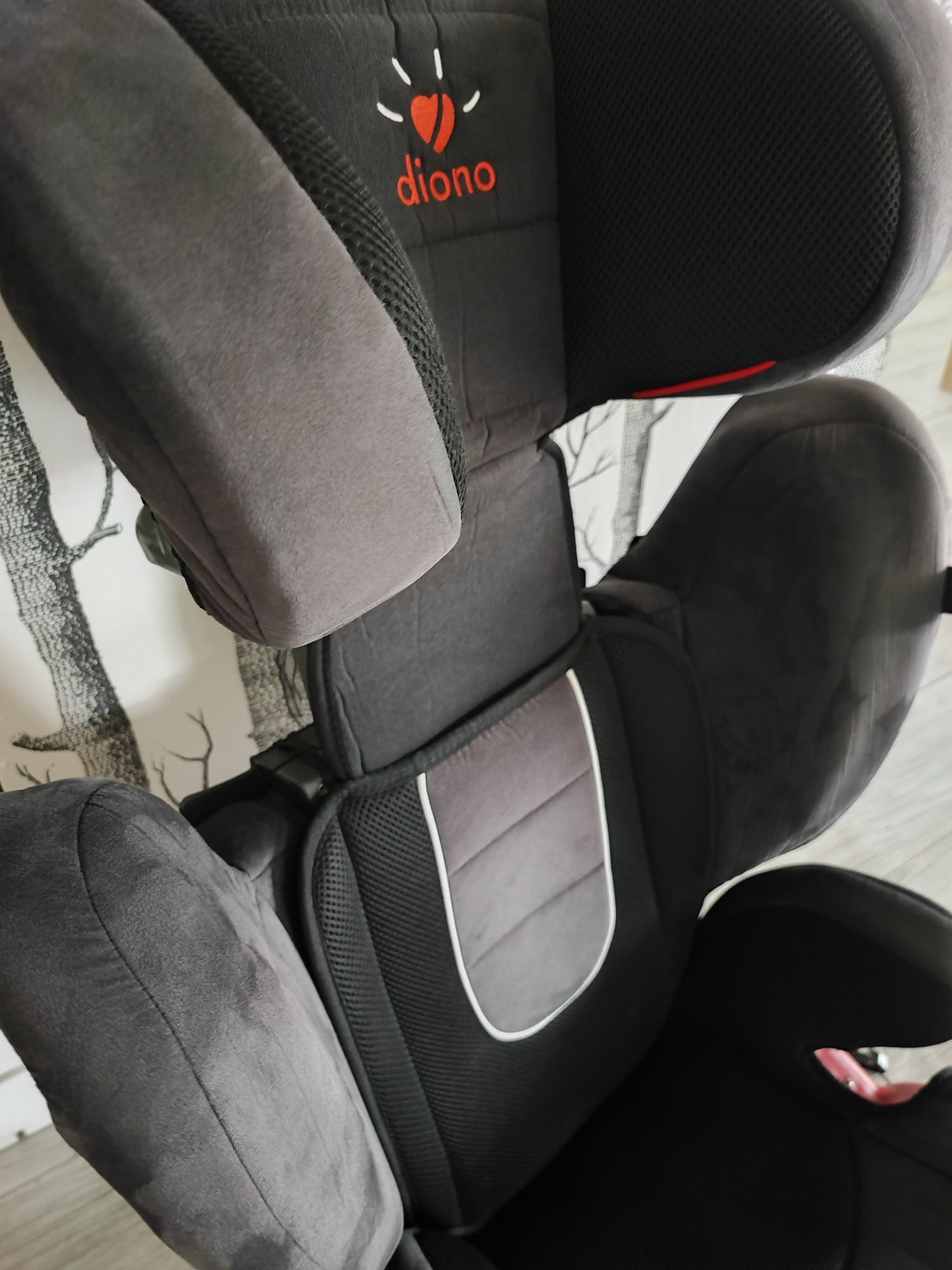 Fotelik Monterey 2 Diono 15-36 kg ISOFIX