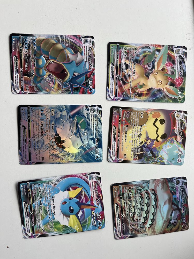 Pack 26 cartas pokemon Vmax (contém cartas rainbow)