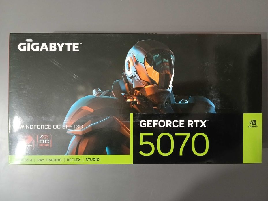 Відеокарта Gigabyte GeForce RTX 5070 Windforce OC SFF 12G