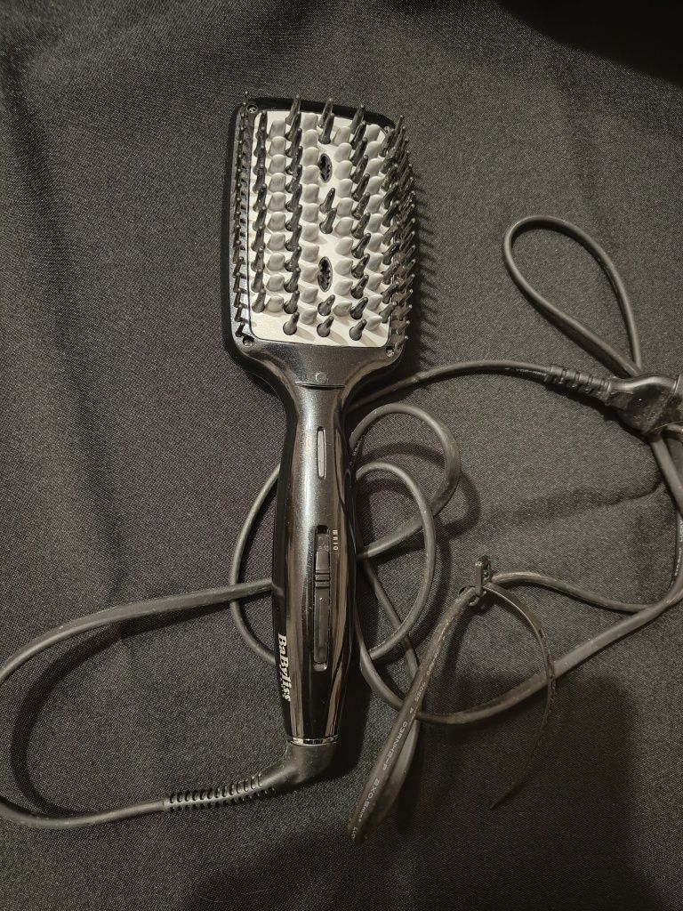 Babyliss Smoothig Heated Brush щітка для випрямлення волосся