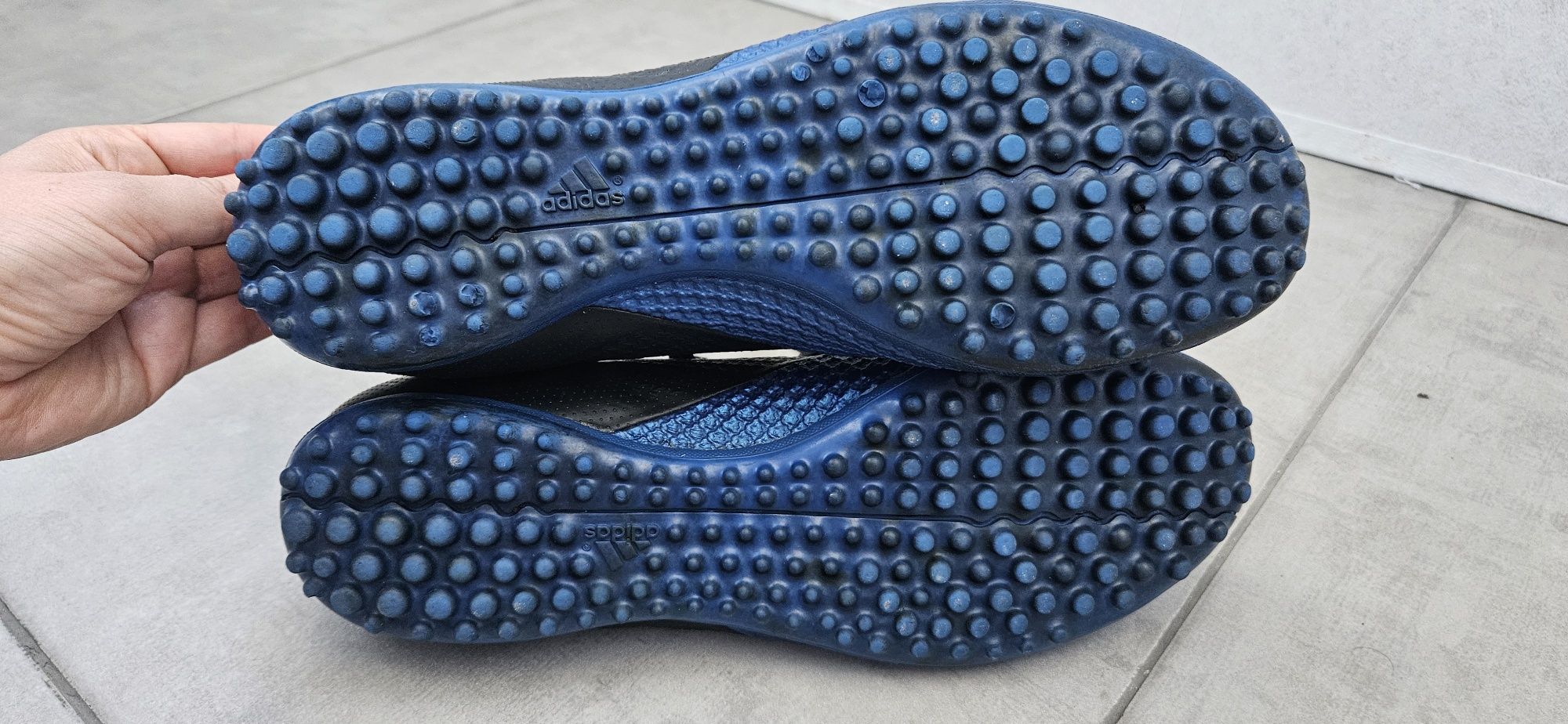 Сороконіжки Adidas