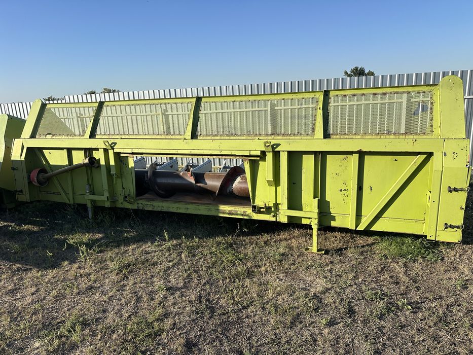 Комбайн Claas MEGA 208