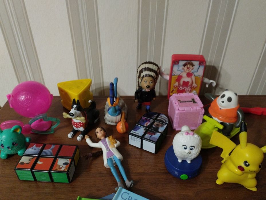 Іграшки з Макдональдс