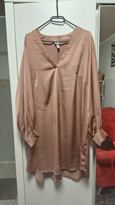 Satynowa tunika sukienka pudrowa H&M HM L 44 46 plus size oversize