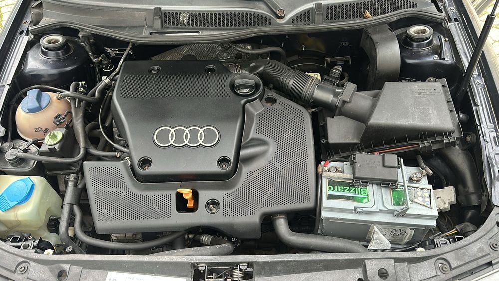Audi A3 gasolina 1.6 teto solar
