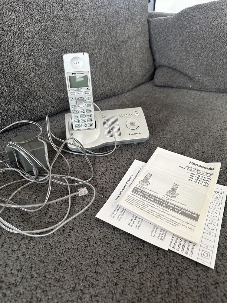 Telefon stacjonarny
