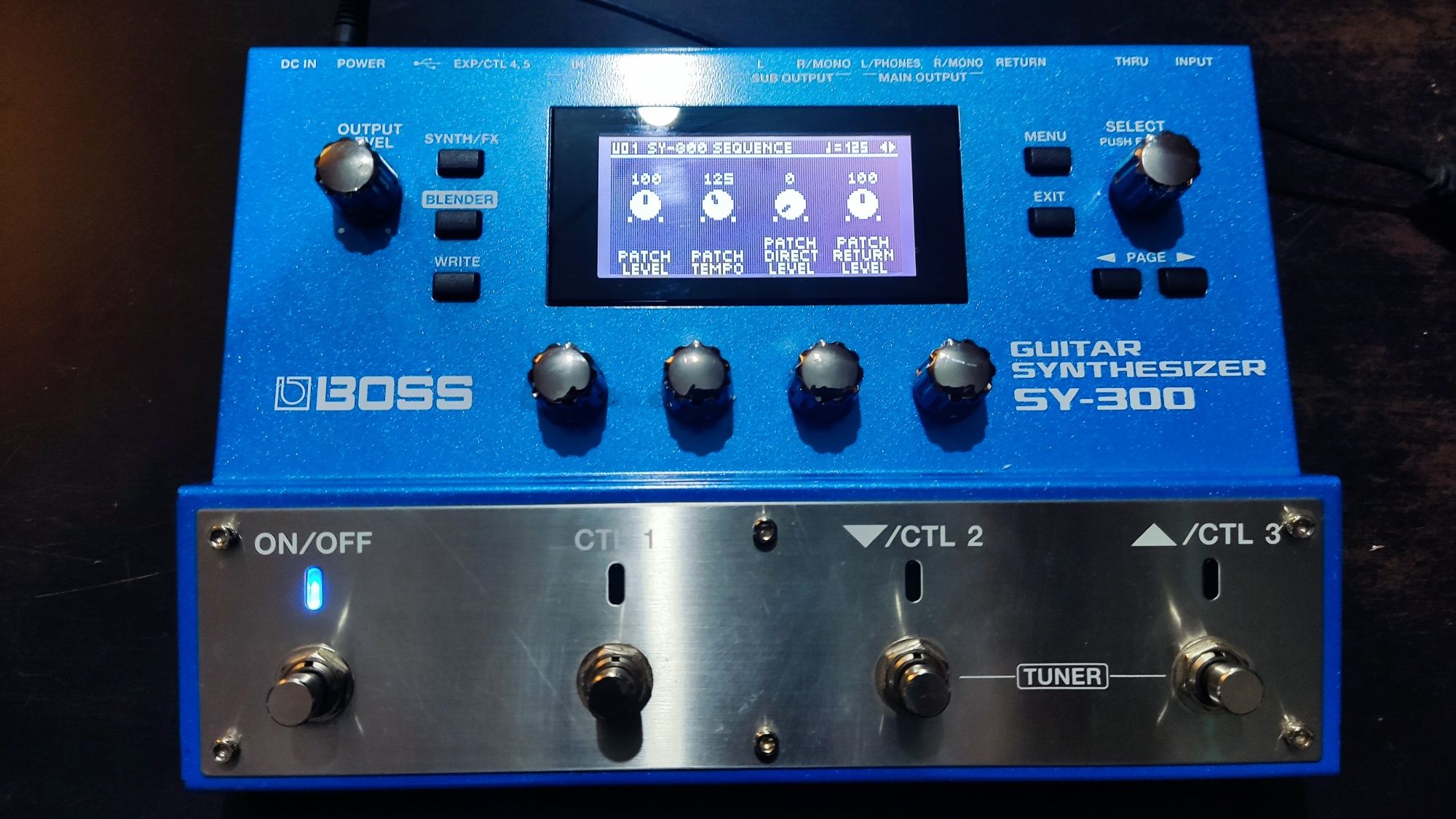 Boss SY-300 syntezator gitarowy