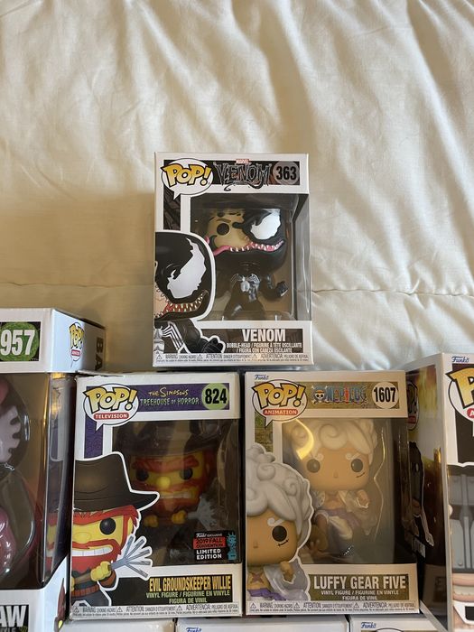 Funko Pops variados