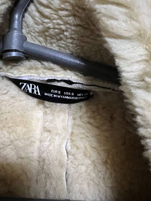 Жилетка zara новая