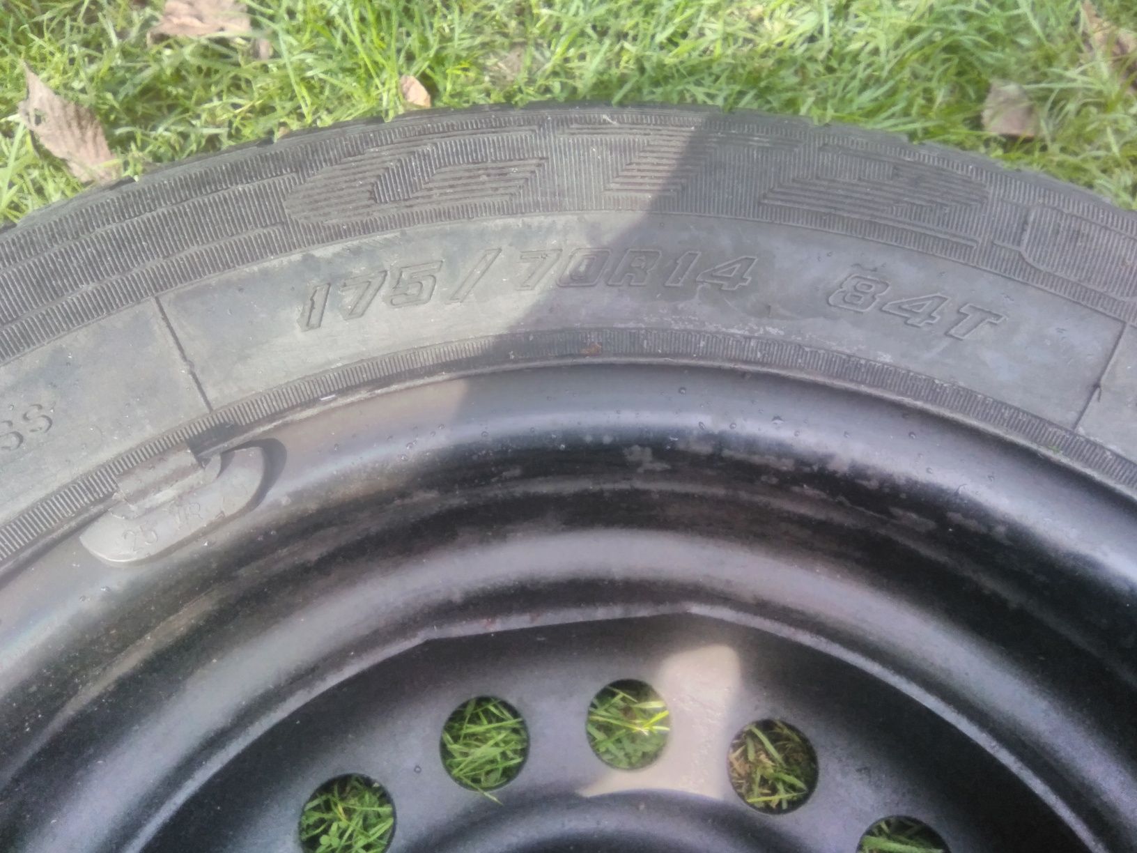 Opona  zapasowa letnia stalowa felga 175/70R14 renault scenic