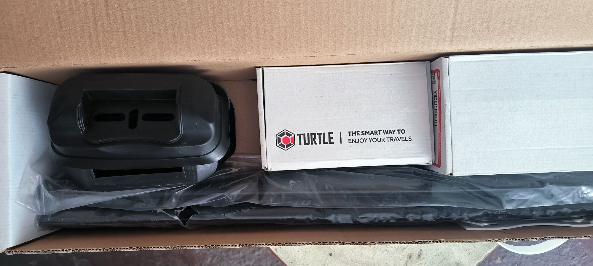 Багажник в штатні місця на дах turtle на Peugeot 3008 2012 року